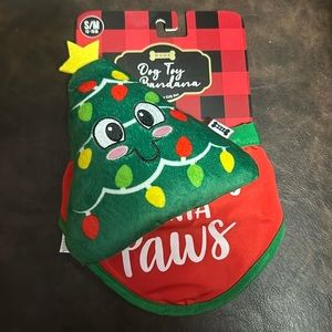 WOOF CHRISTMAS HOLIDAY DOG TOY/BANDANA SET: NEW WITH TAGS: SIZE S/M